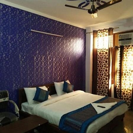 Airport Hotel Green Heights Neu-Delhi Exterior foto