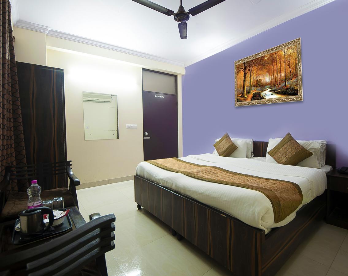 Airport Hotel Green Heights Neu-Delhi Exterior foto