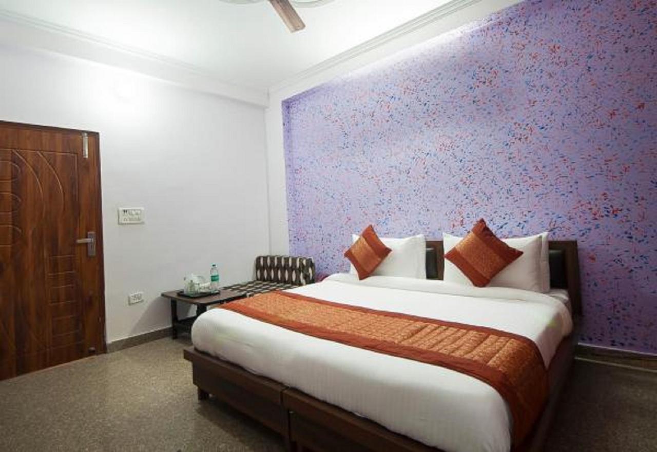 Airport Hotel Green Heights Neu-Delhi Exterior foto